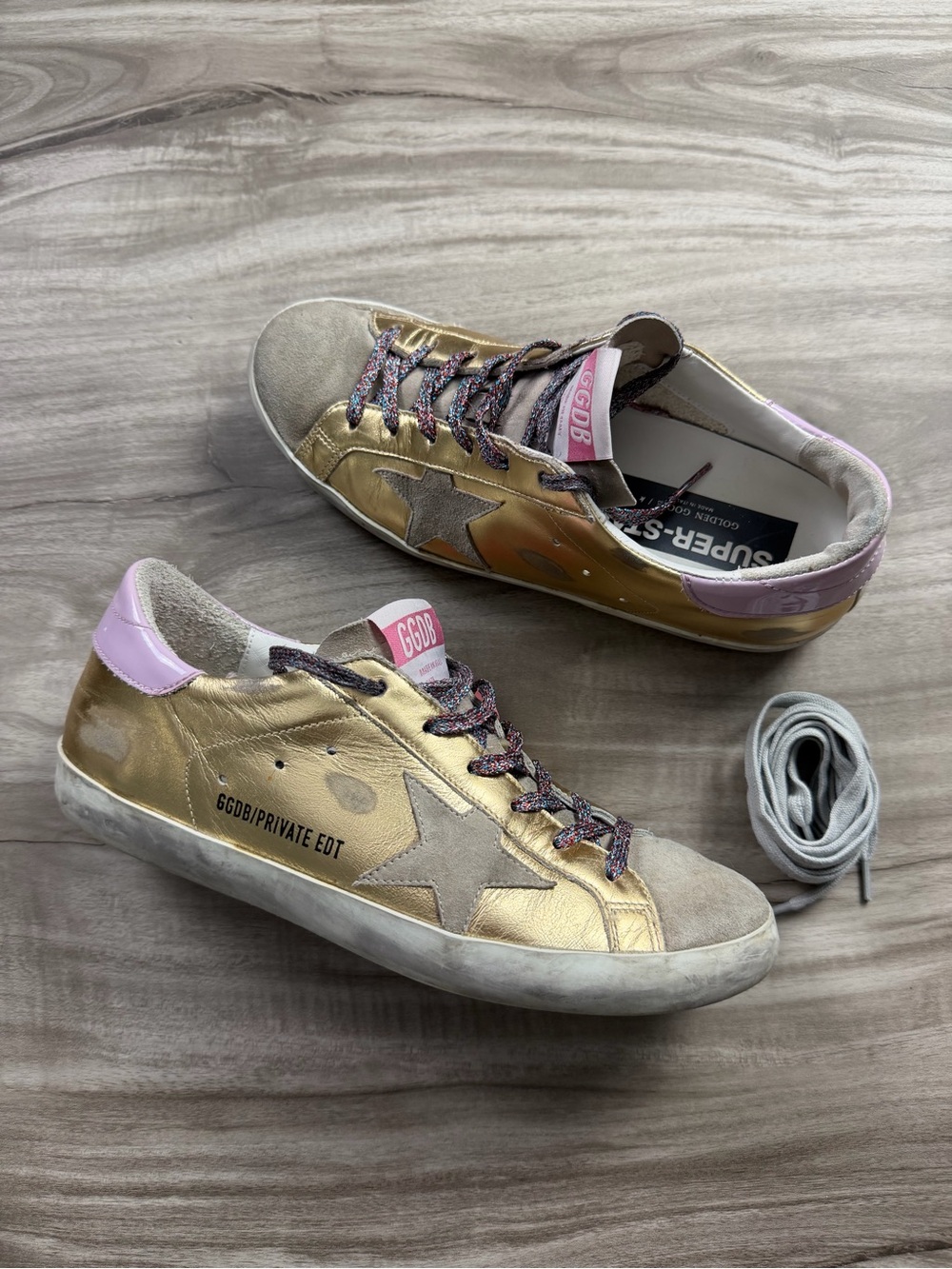 Golden Goose Superstar Low Size 8.5 (EU 39) Womens